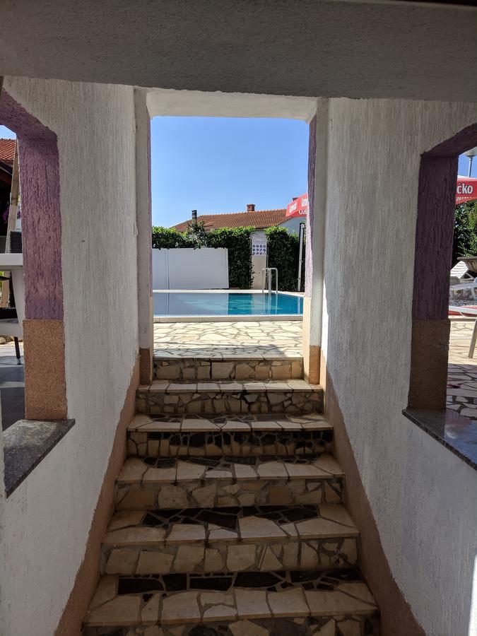 Villa Lory Krk Крк Экстерьер фото